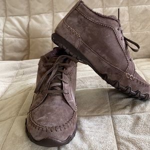 NWOT Skechers Shoes